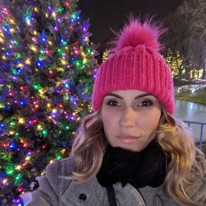 Meet your Posher, Juliana